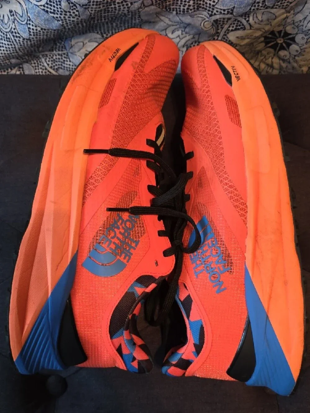 The North Face Men’s VECTIV 2023 Enduris 3 Athletic Shoes - Size 12 Orange/blue